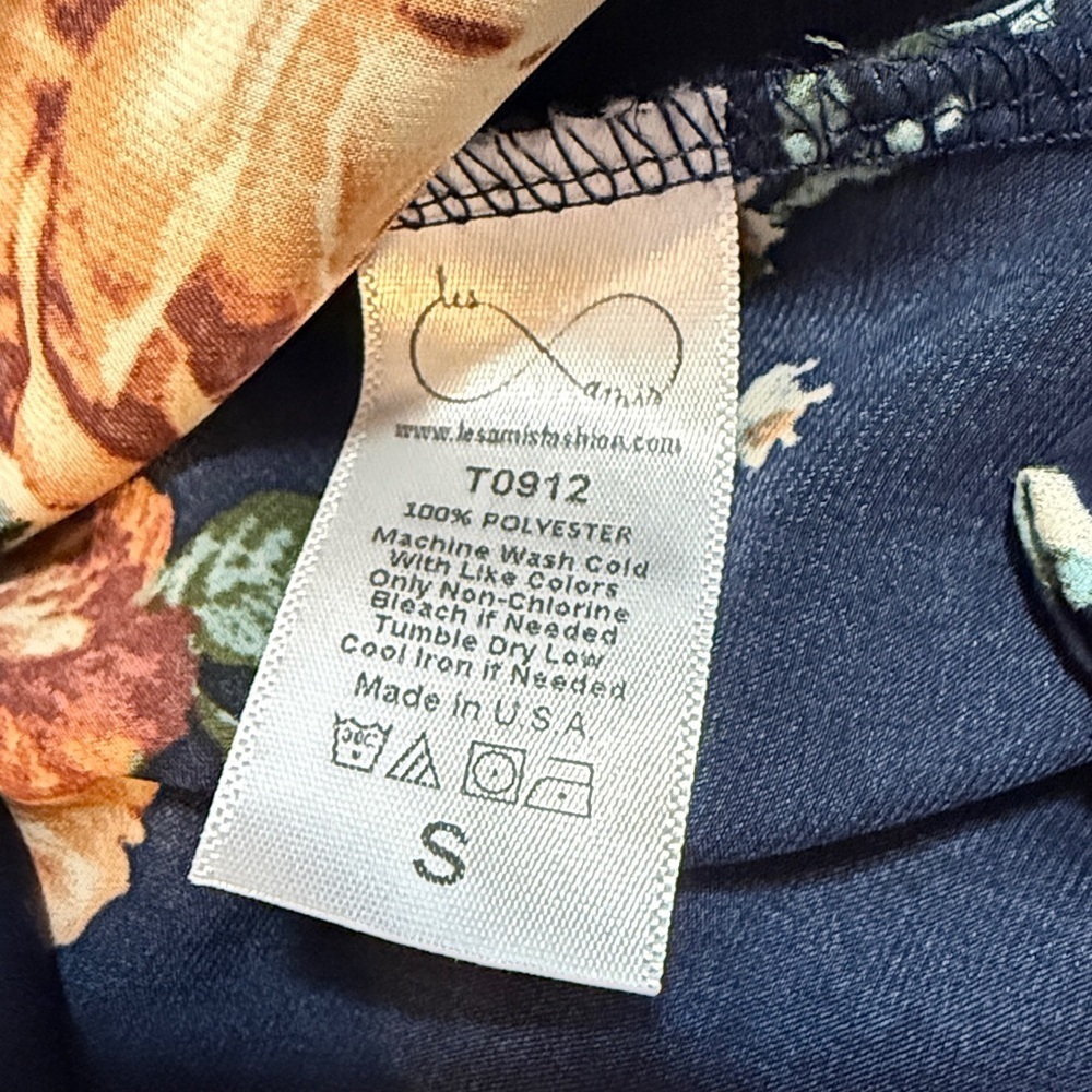 Les Amis Navy Blue Floral Blouse Cape Sleeve Side Tie Semi Sheer Flowy Women’s S - Picture 8 of 9
